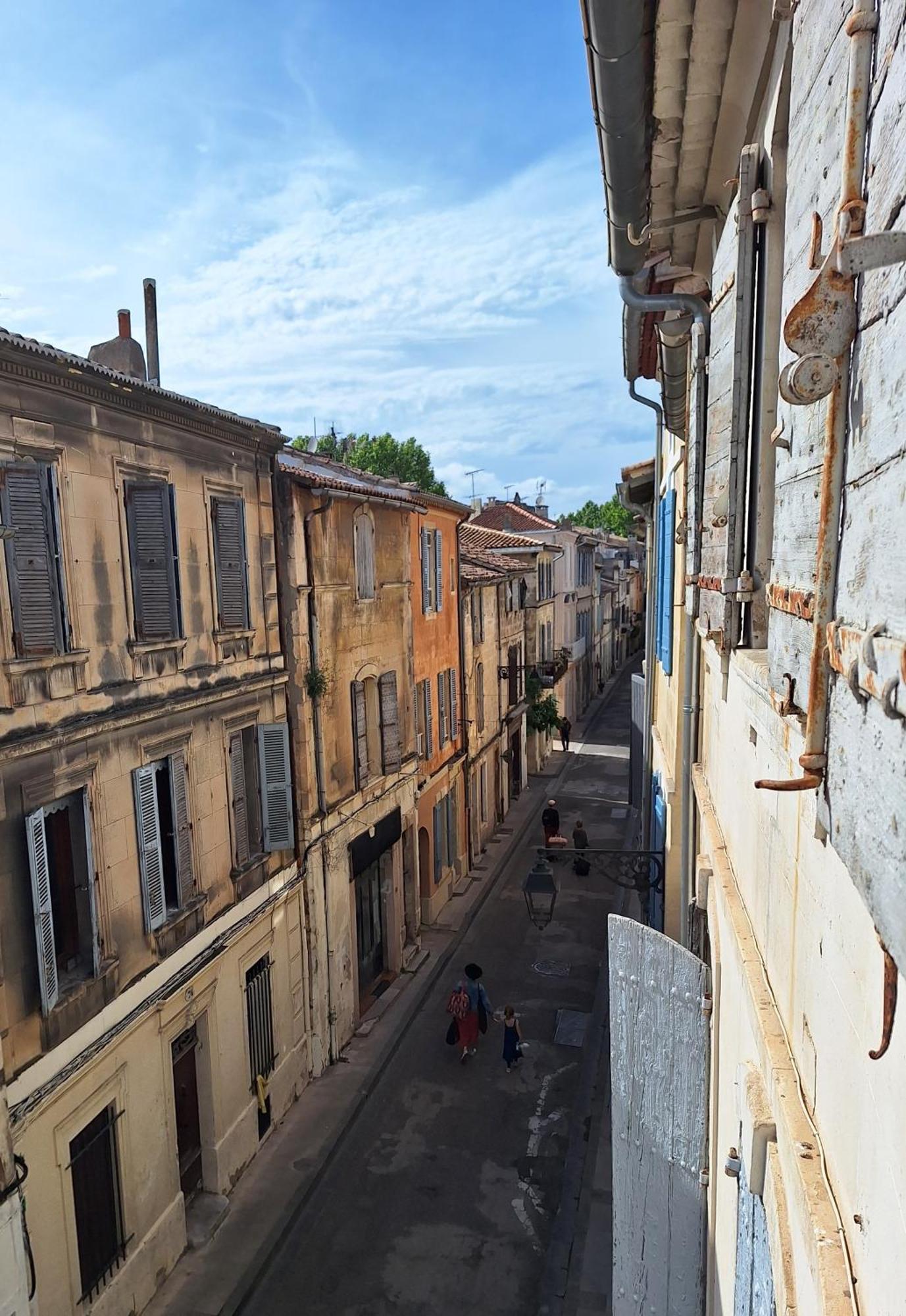 La Garriguette Appart Centre Historique Calme Climatise 6 Couchages Arles Exterior foto